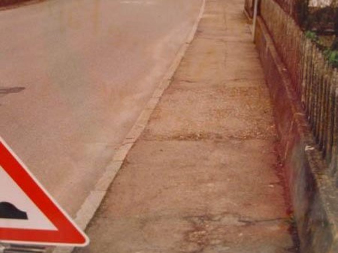 Belags- und sonstige Reparaturarbeiten