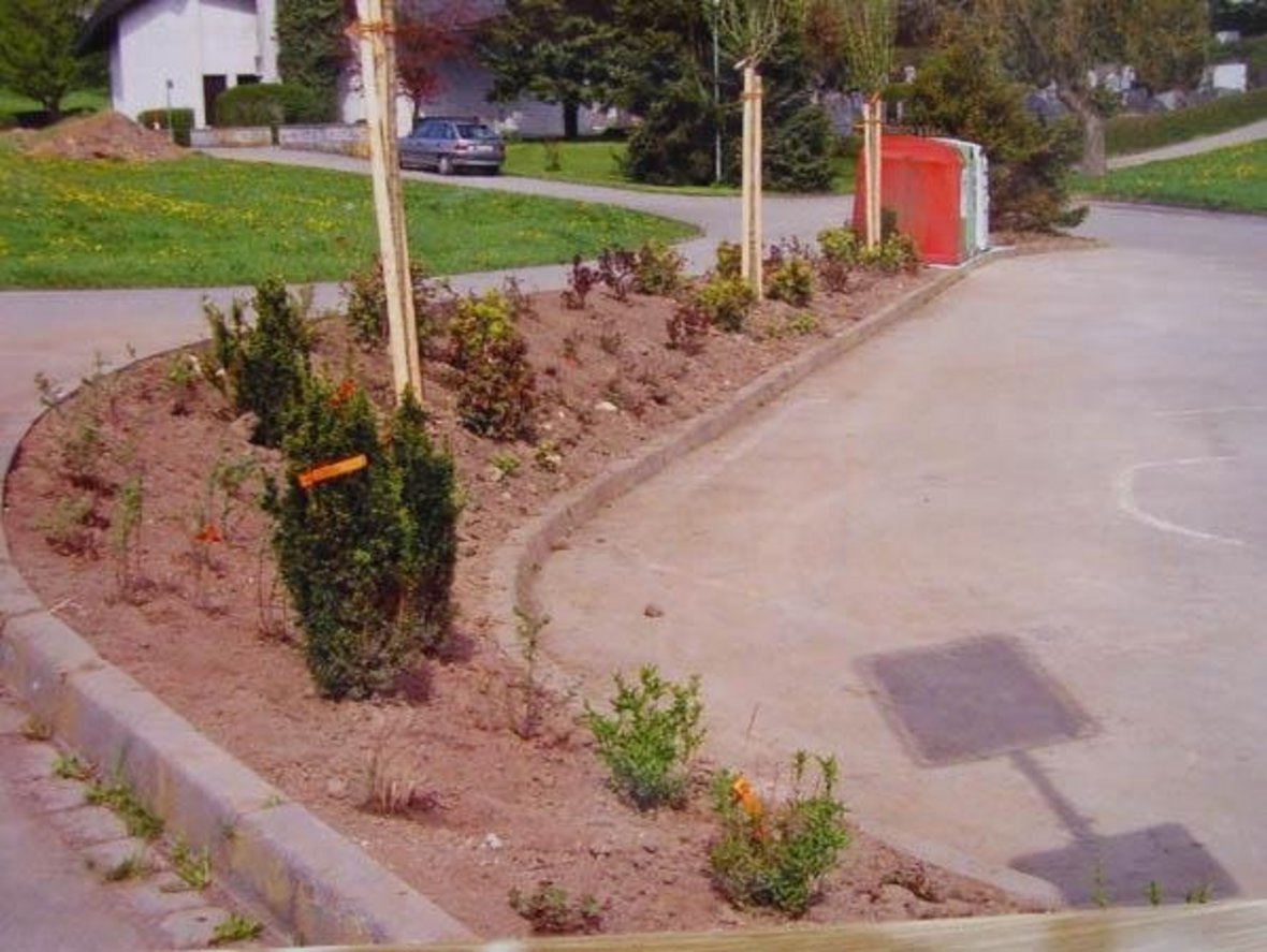 Wertstoffcontainer wurde verlegt